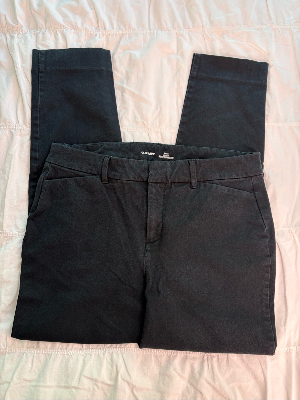 Old Navy Straight Leg Pant 🖤
